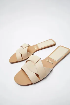 FLAT CRISS-CROSS LEATHER SLIDER SANDALS - BEIGE
