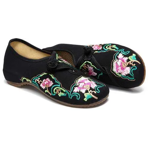 Flower Embroidered Round Toe Buckle Flat Loafers
