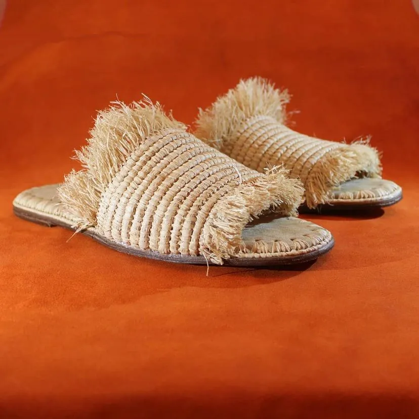 MARI Raphia Sandal