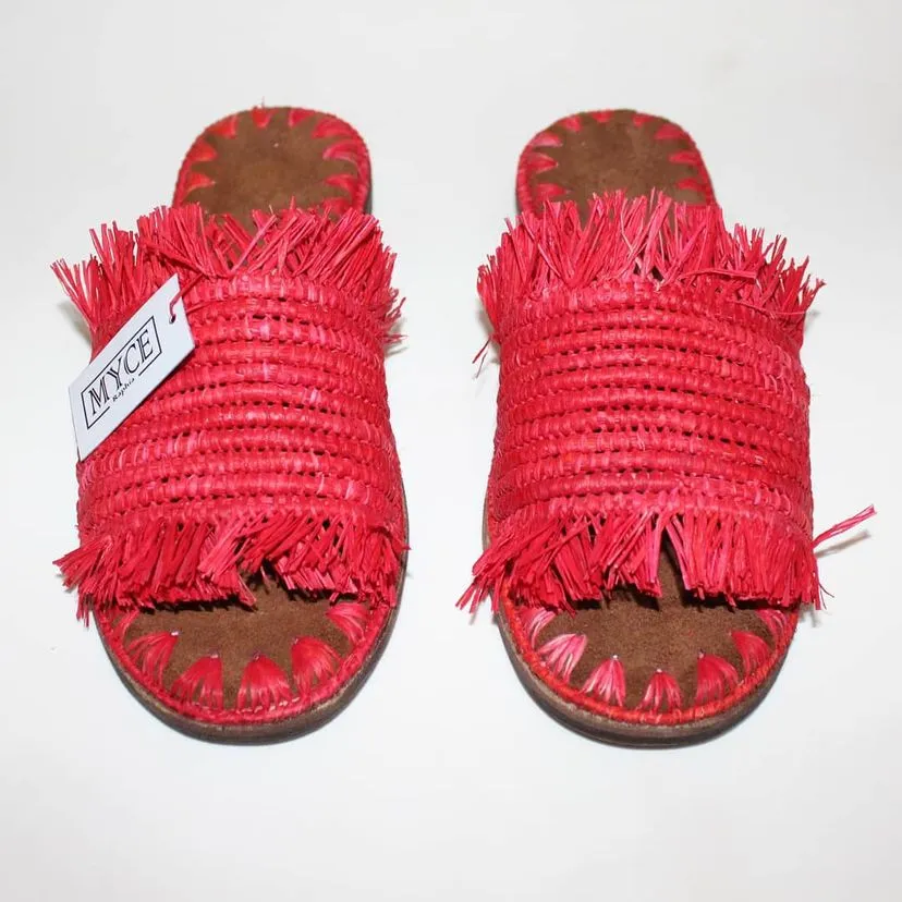 MARI Raphia Sandal