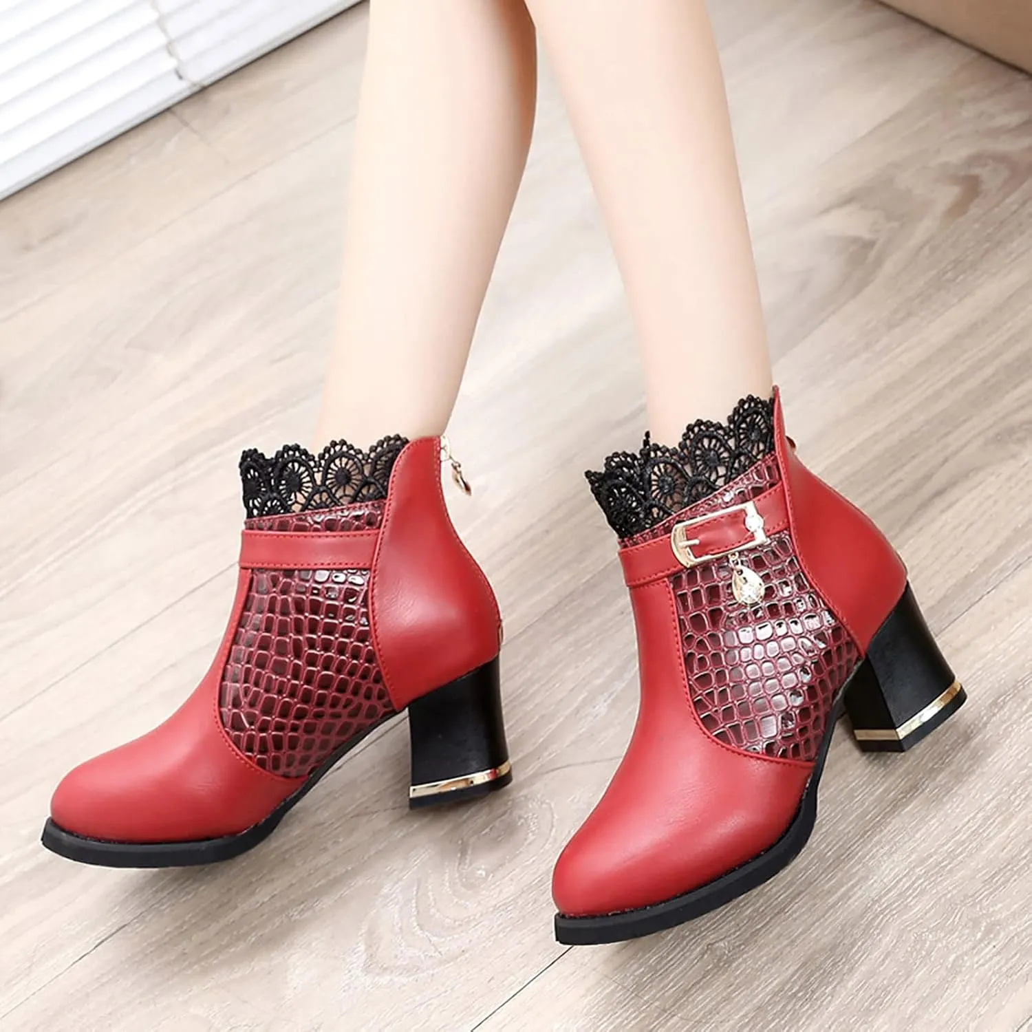 Womens Boots Exquisite Leather Side Zipper Elegant Lace Boots for Women Vintage Round Toe Durable Sole Boots